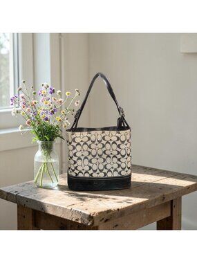 Coach Signature Bucket Tote F12518 Black Canvas Leather Shoulder Bag Carryall